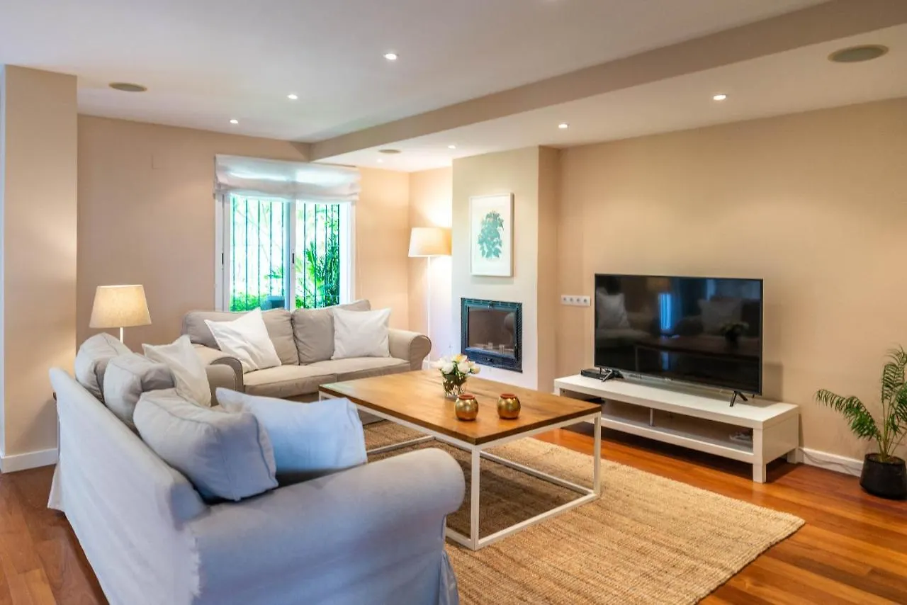 Casa La Concha - Marbellamar Beach Townhouse 0*, Марбелья Испания