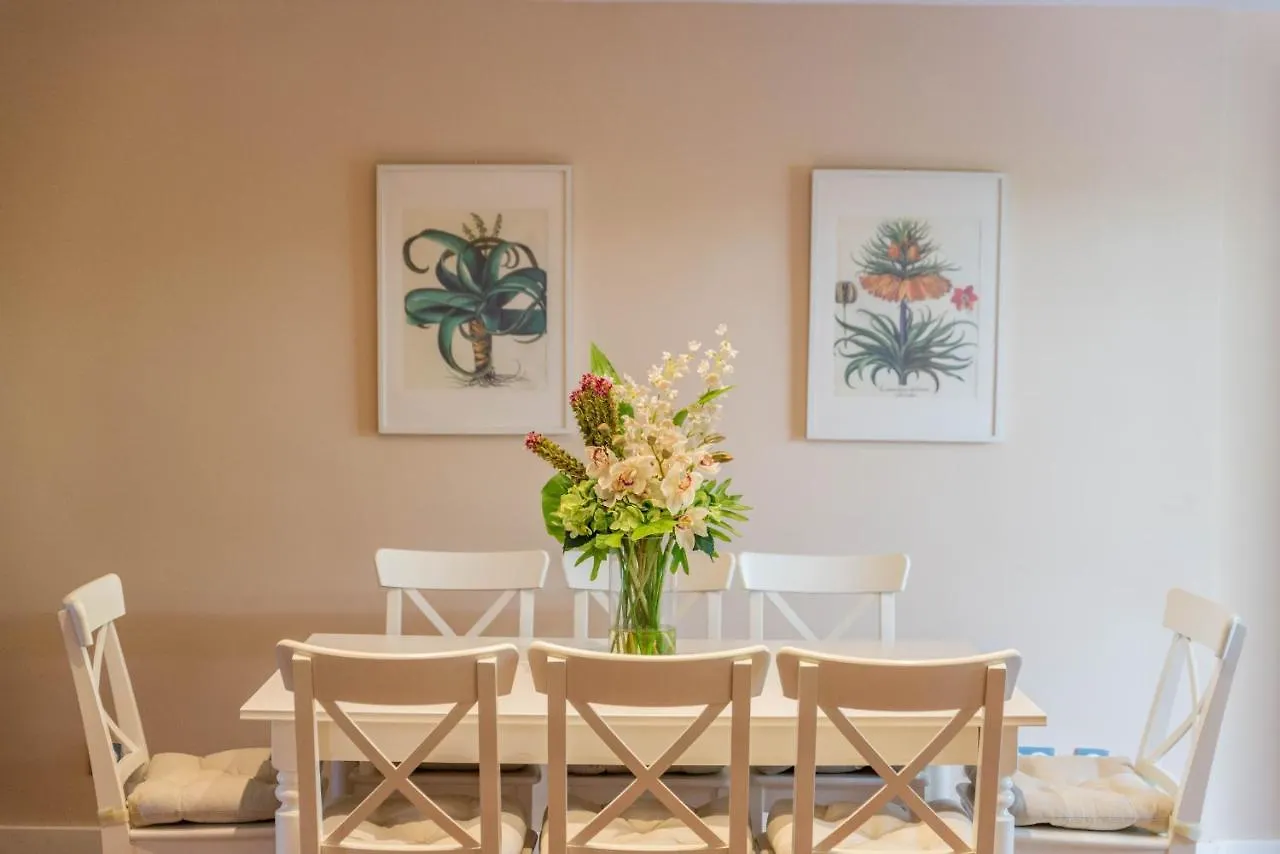 Casa La Concha - Marbellamar Beach Townhouse Марбелья